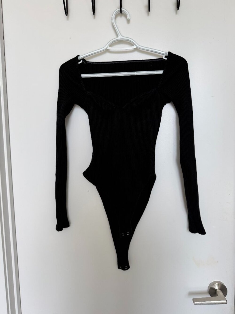 Zara Ribbed Long Sleeve Bodysuit with Sweetheart Neckline - L